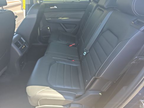 Used 2021 Volkswagen Atlas SEL Premium AWD/4WD image 17