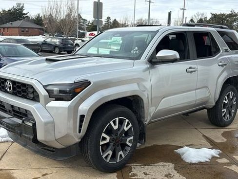 New 2026 Toyota 4Runner TRD Sport Premium image 2