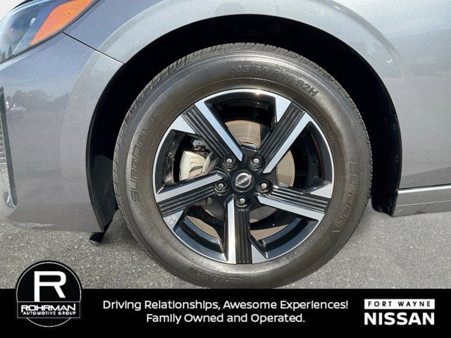 Used 2024 Nissan Sentra SV FWD image 10