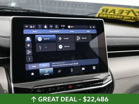 Used 2025 Jeep Compass Limited AWD/4WD image 27
