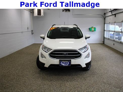 Used 2018 Ford EcoSport SE image 9