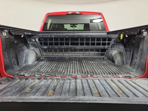 Used 2017 Chevrolet Silverado 1500 LT w/ All Star Edition RWD image 10
