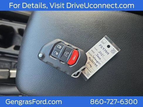 Used 2021 Jeep Wrangler Unlimited Sahara image 39