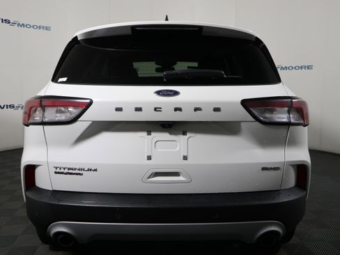 Used 2021 Ford Escape Titanium image 7