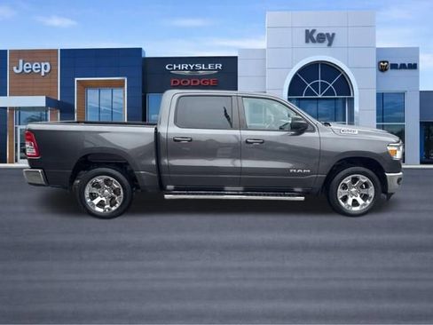 Used 2022 RAM 1500 Big Horn AWD/4WD image 9