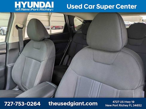 Used 2024 Hyundai Tucson SEL FWD image 7