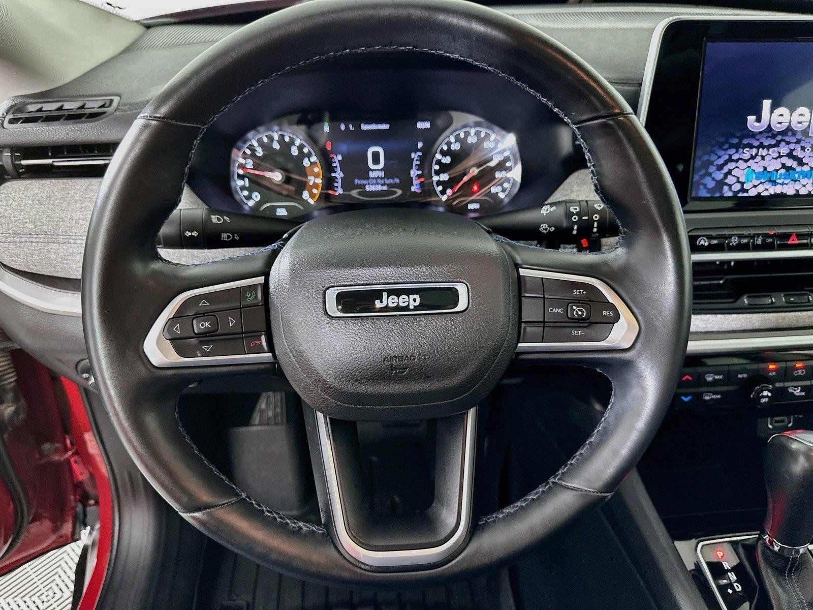 Used 2022 Jeep Compass Latitude w/ Sun and Sound Group AWD/4WD image 19