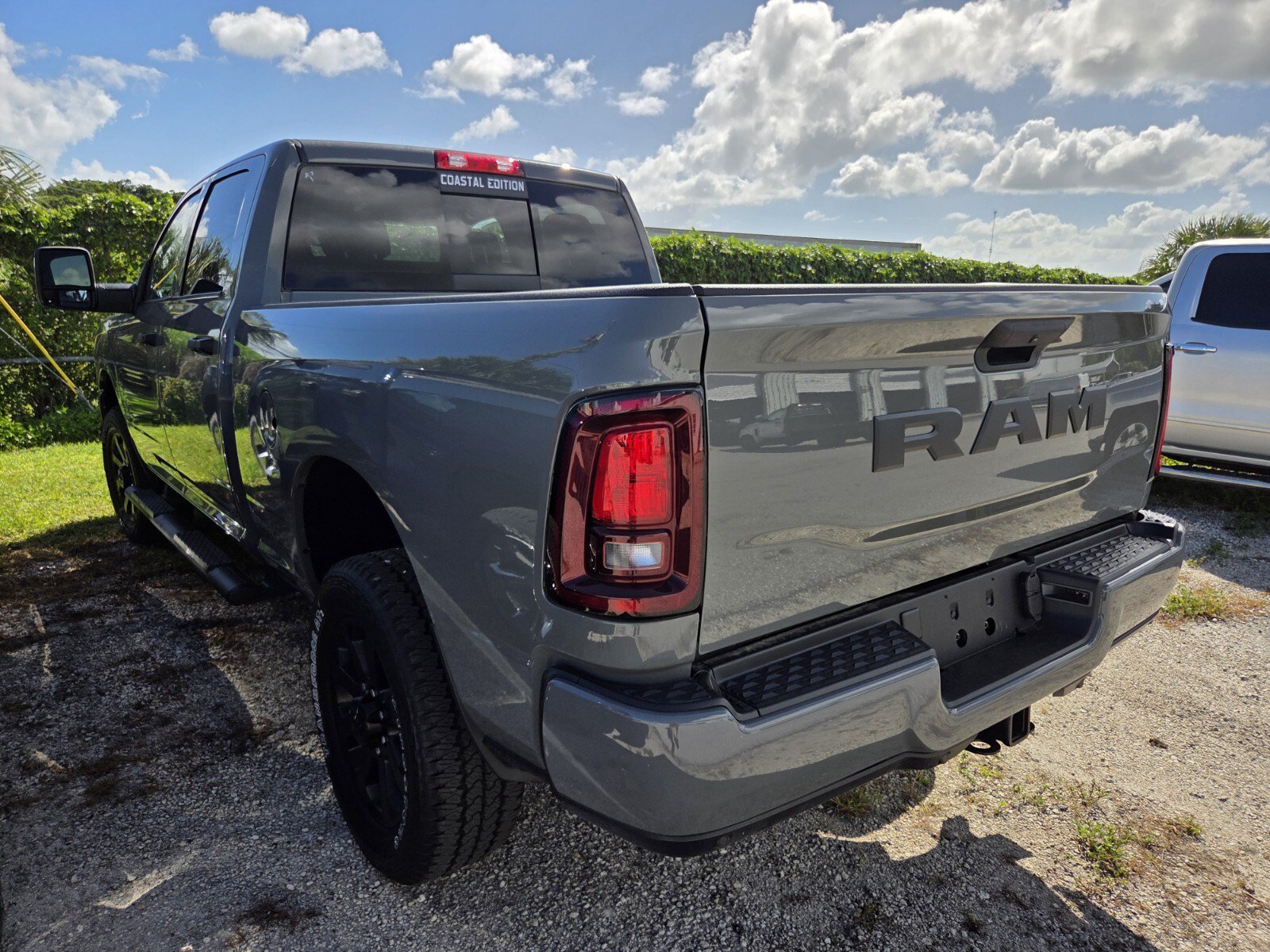 Used 2026 RAM 2500 Tradesman AWD/4WD image 5
