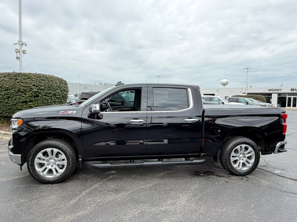 Certified 2024 Chevrolet Silverado 1500 LTZ AWD/4WD image 6