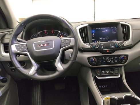 Used 2020 GMC Terrain SLT w/ Preferred Package FWD image 22