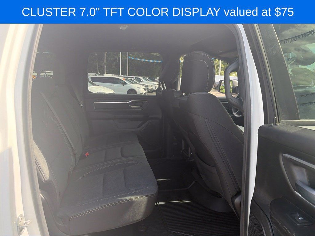 Used 2022 RAM 1500 Big Horn AWD/4WD image 9