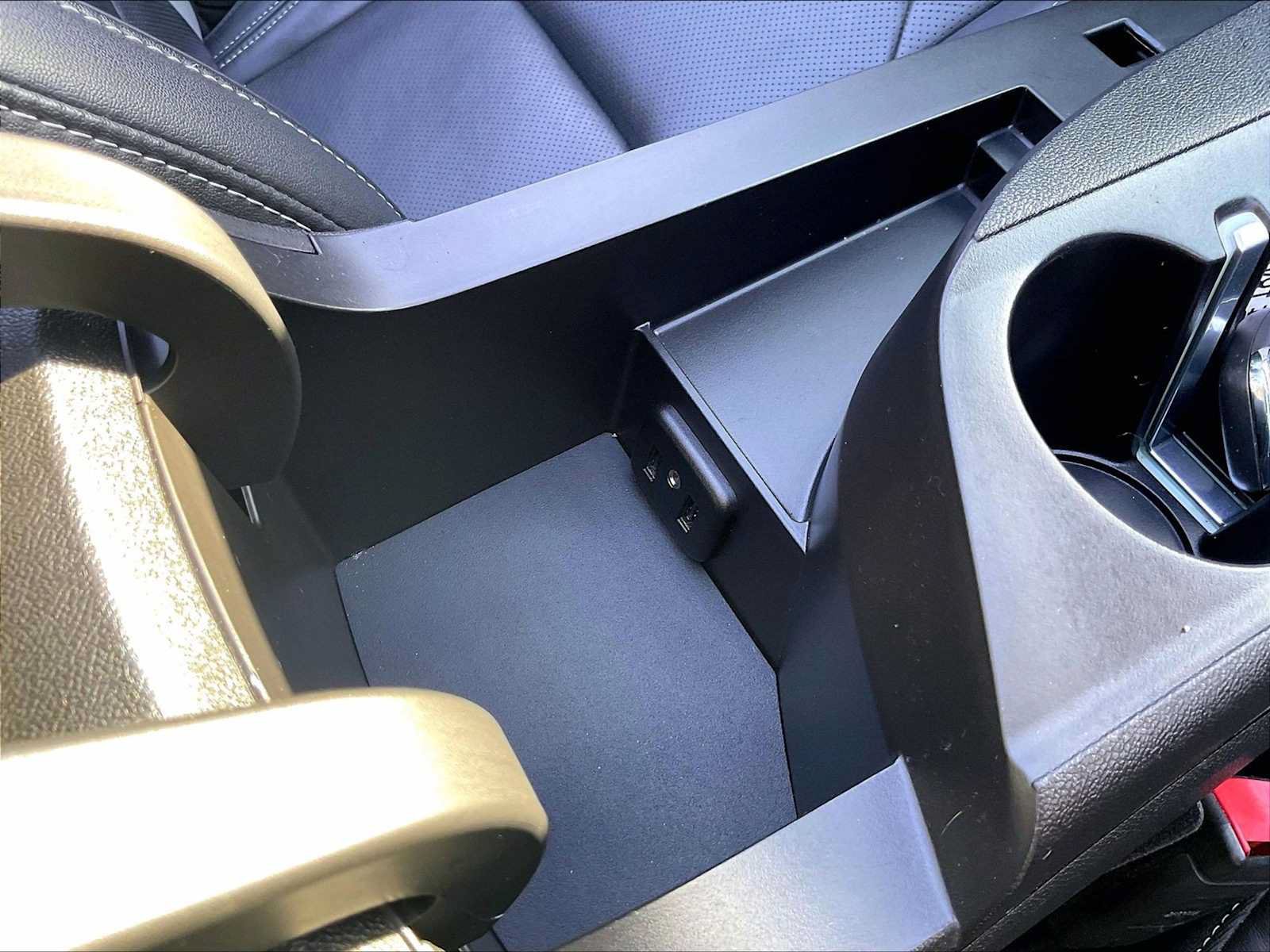 Used 2016 Chevrolet Camaro SS RWD image 31