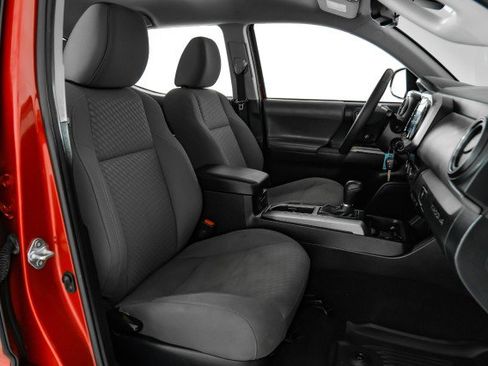 Used 2021 Toyota Tacoma SR5 image 29