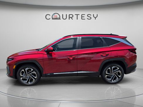 New 2026 Hyundai Tucson SEL Plus FWD image 2