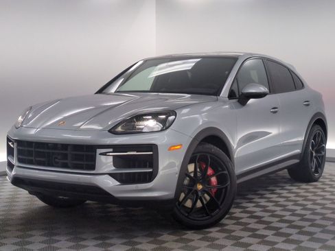 New 2026 Porsche Cayenne S AWD/4WD image 1