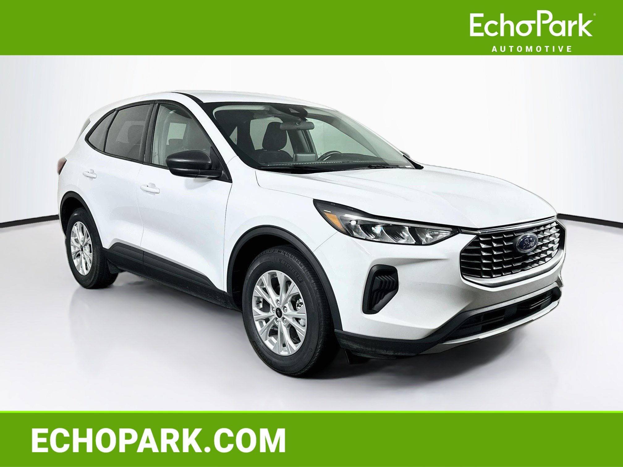 Used 2025 Ford Escape Active FWD image 1