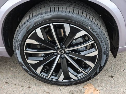 New 2026 Volvo XC90 B6 Plus w/ Protection Package image 14