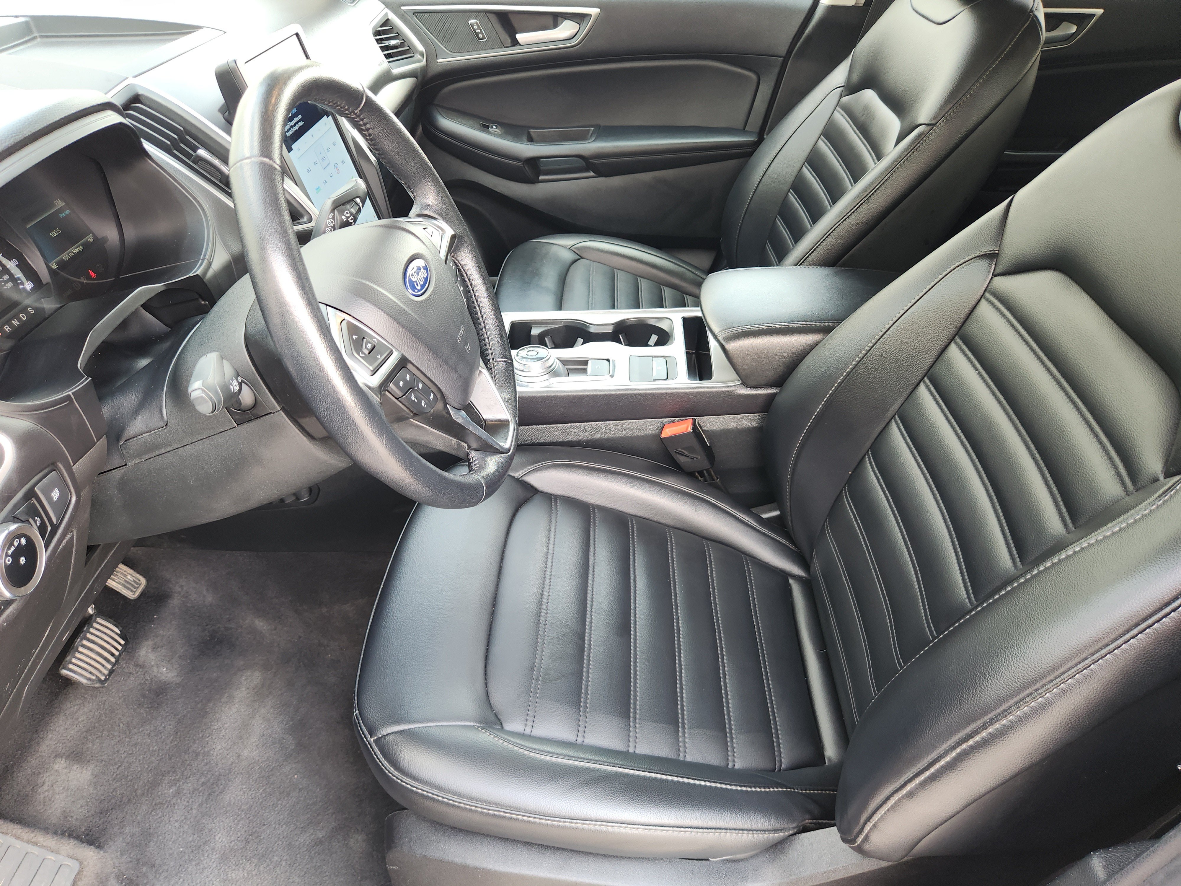 Used 2024 Ford Edge SEL AWD/4WD image 15