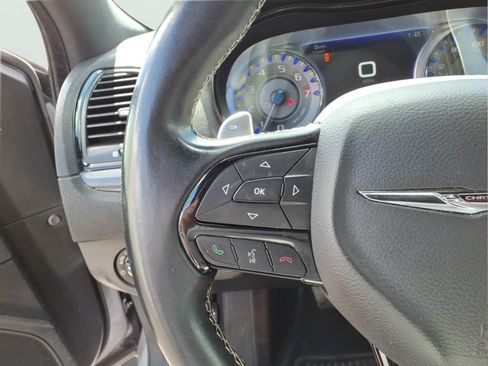 Used 2016 Chrysler 300 S w/ 300S Premium Group AWD/4WD image 12