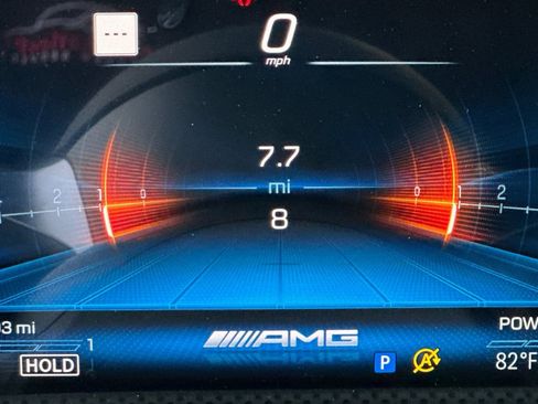 New 2025 Mercedes-Benz CLA 35 AMG 4MATIC image 34