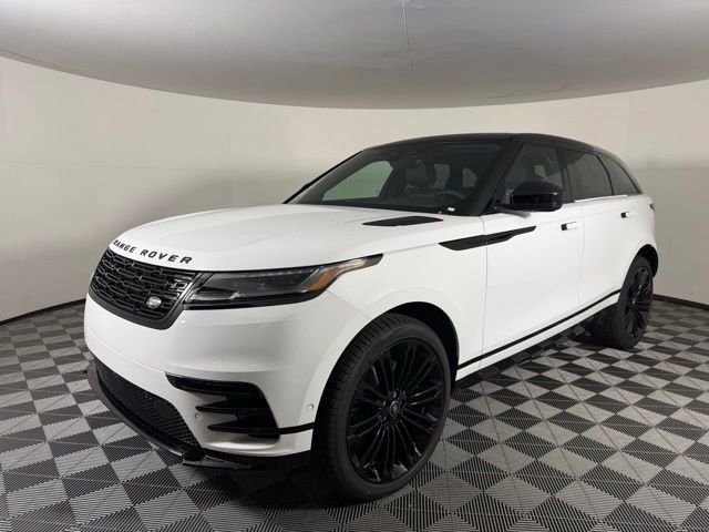 Certified 2026 Land Rover Range Rover Velar Dynamic SE AWD/4WD image 3