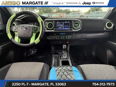 Used 2022 Toyota Tacoma TRD Off-Road w/ Technology Package RWD image 13