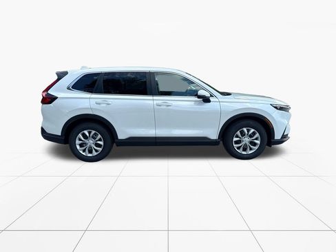 Used 2026 Honda CR-V LX image 9