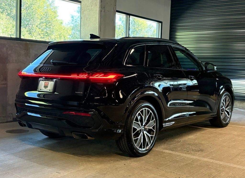 New 2026 Audi Q5 Prestige AWD/4WD image 8