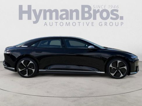 Used 2024 Lucid Air Grand Touring image 2