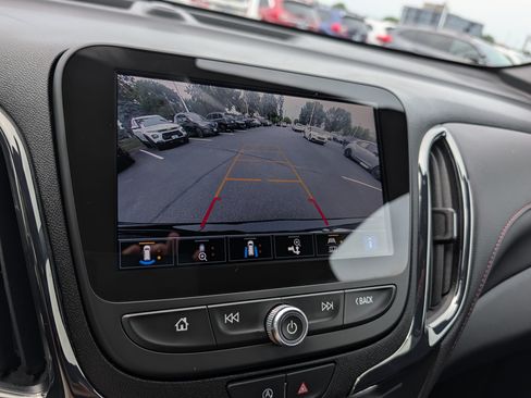 Used 2024 Chevrolet Equinox RS AWD/4WD image 31