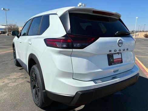 New 2026 Nissan Rogue SV image 4