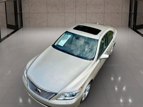 Used 2010 Lexus LS 460 image 10