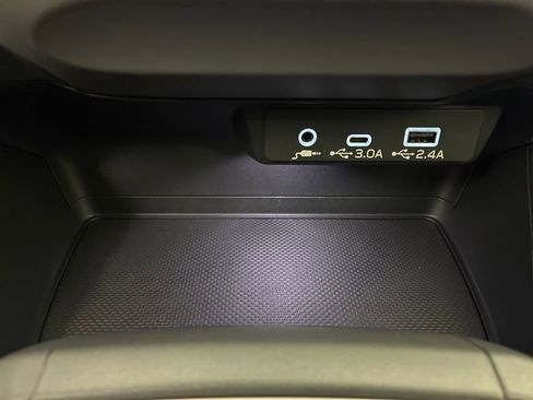 Certified 2025 Subaru Crosstrek 2.0i Premium image 25