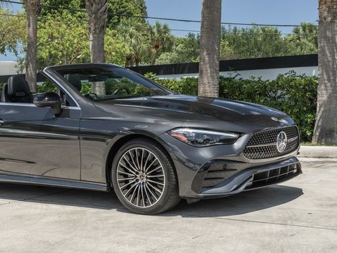Used 2024 Mercedes-Benz CLE 300 4MATIC Cabriolet image 12