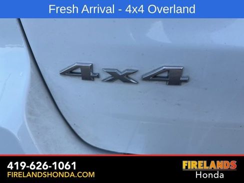 Used 2014 Jeep Grand Cherokee Overland w/ Advanced Technology Group AWD/4WD image 35