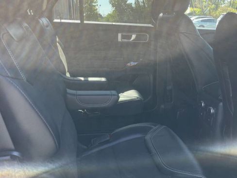 Used 2023 Ford Explorer ST w/ ST Street Pack image 12