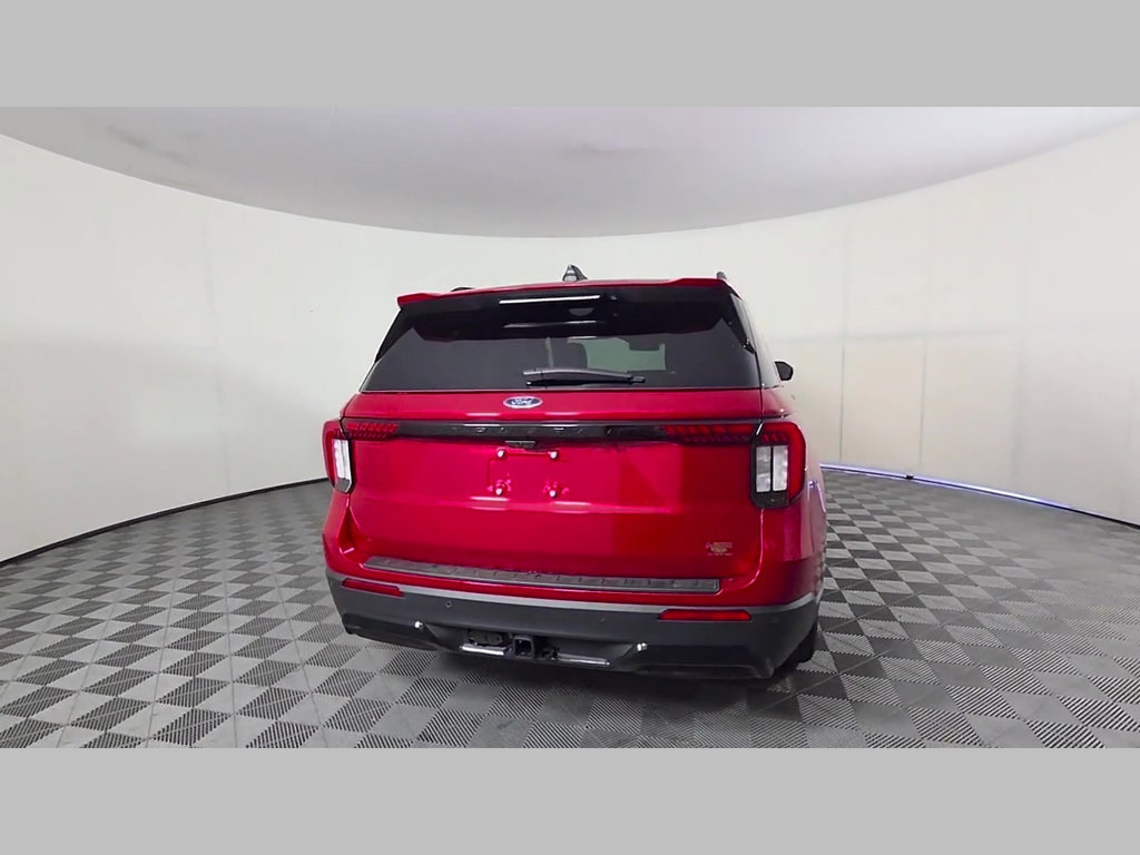 Used 2026 Ford Explorer ST-Line w/ ST-Line Street Pack RWD image 42