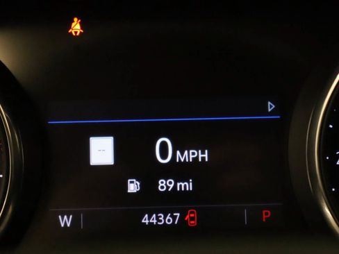 Used 2022 Buick Encore GX Select w/ Advanced Technology Package FWD image 8