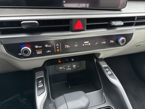 New 2026 Kia Sorento EX image 17