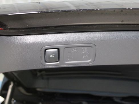 Used 2024 Lincoln Navigator Reserve image 44