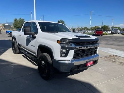 Used 2023 Chevrolet Silverado 3500 LT w/ Advanced Trailering Package AWD/4WD image 6