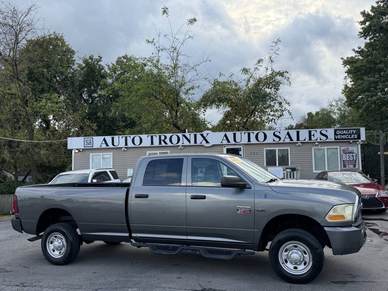 Used 2011 RAM 2500 ST w/ ST Popular Equipment Group AWD/4WD image 2