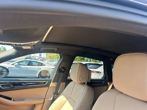Certified 2026 Porsche Macan AWD/4WD image 24