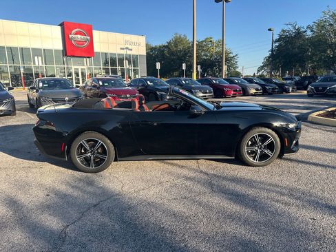 Used 2024 Ford Mustang Premium RWD image 6