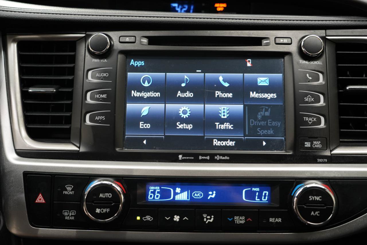 Used 2017 Toyota Highlander XLE AWD/4WD image 21