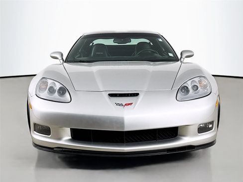 Used 2007 Chevrolet Corvette Z06 w/ Preferred Equipment Group image 3
