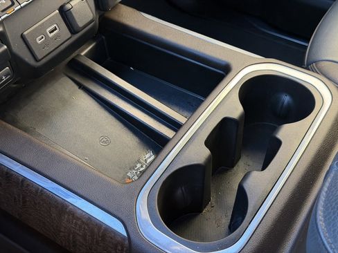 Used 2021 GMC Sierra 3500 Denali w/ Denali Ultimate Package image 14