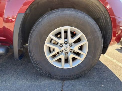 Used 2020 Nissan Frontier SV image 32