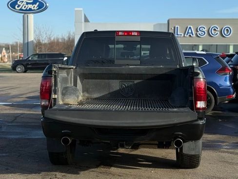 Used 2015 RAM 1500 Sport w/ Black Ram 1500 Sport Group image 41