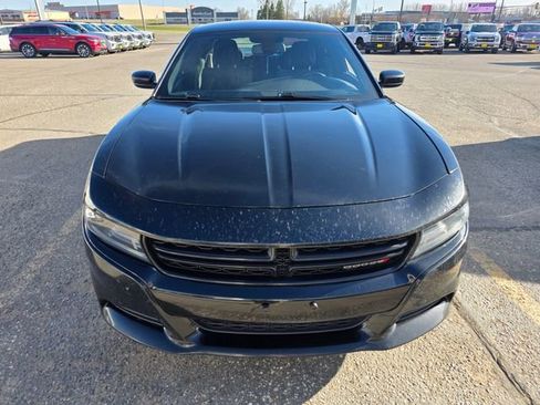Used 2019 Dodge Charger SXT AWD/4WD image 9